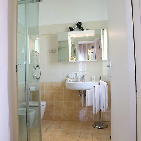 Da Lu 펜션 콘셀베